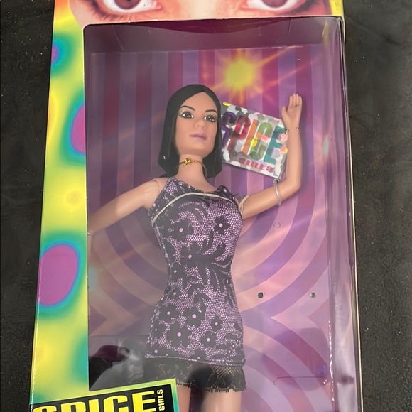 Spice Girls On Tour Doll - Picture 3 of 8